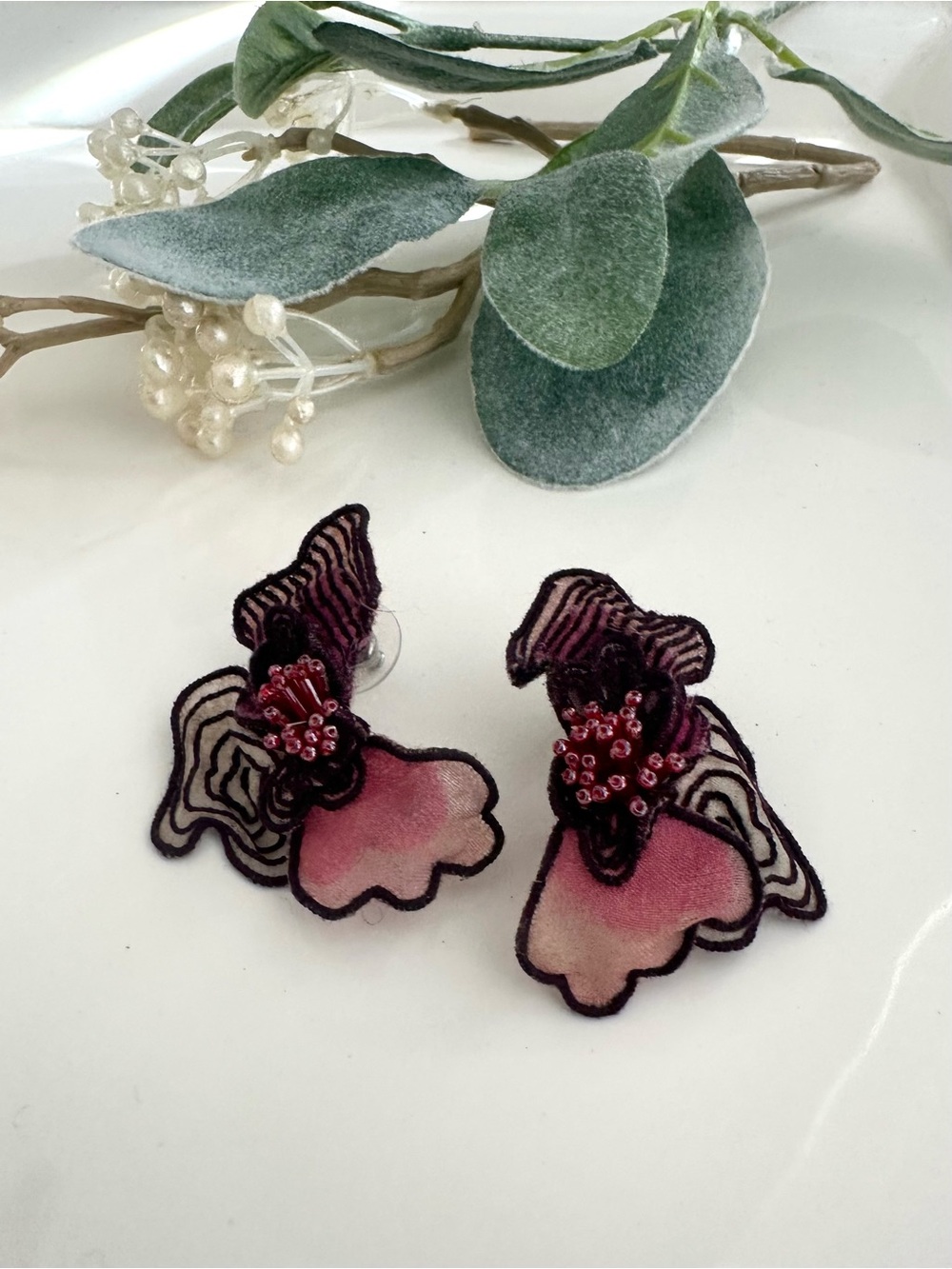 Mignonne Gavigan orchid stud earrings
